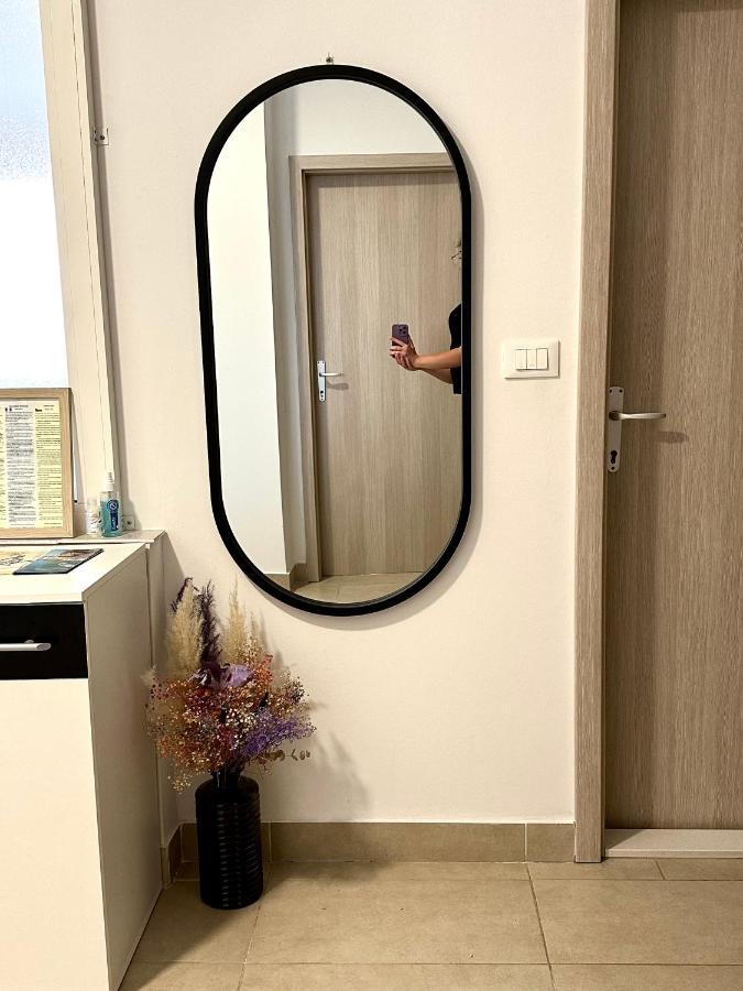 Apartman Nela Lejlighed Kaštel Sućurac Eksteriør billede