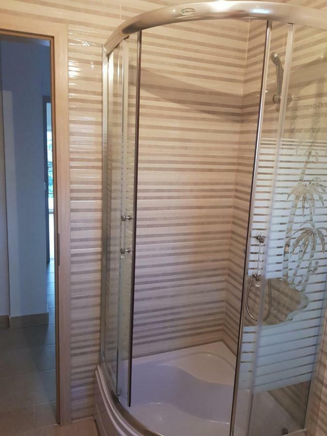 Apartman Nela Lejlighed Kaštel Sućurac Eksteriør billede